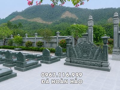 Xay-Mo-Da-Xanh-Reu-va-buc-Cuon-thu-da-chan-phong-thuy.png